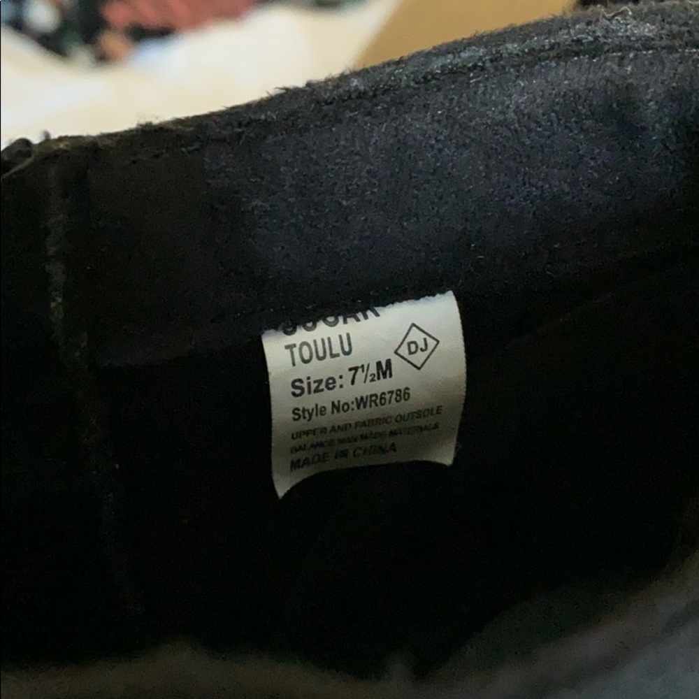 Black booties - Picture 3 of 3